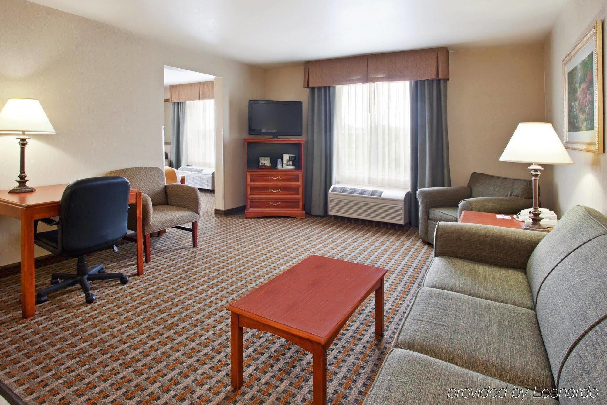 Holiday Inn Express Hotel & Suites Columbus Southeast Groveport, An Ihg Hotel Ngoại thất bức ảnh
